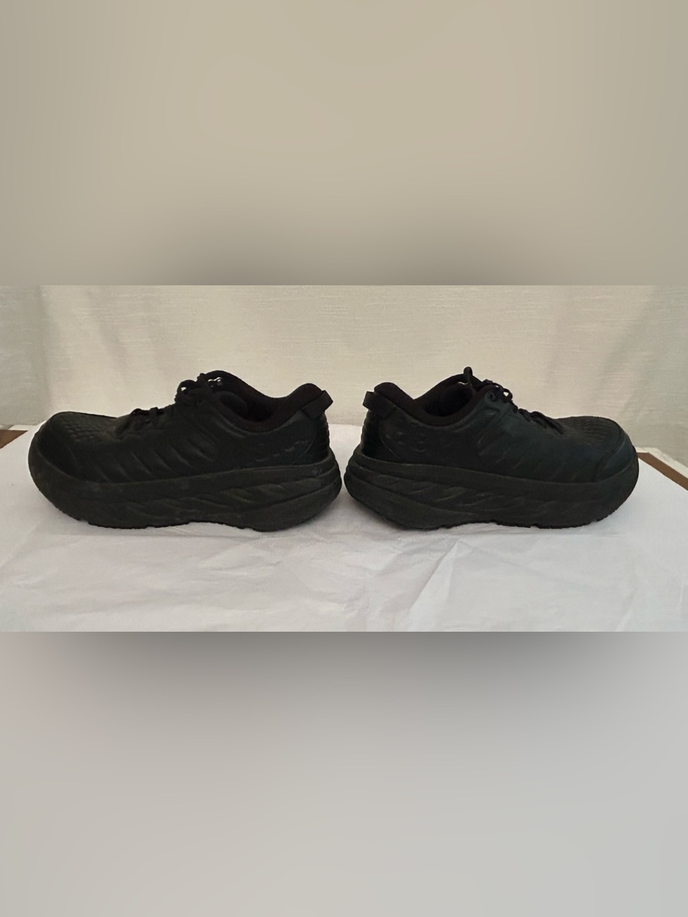 HOKA Bondi Sr. Women's Black Athletic Walking Shoes - Picture 8 of 10